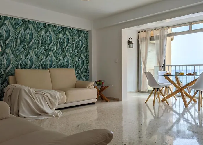 Gran Sol Sea Front Apartment